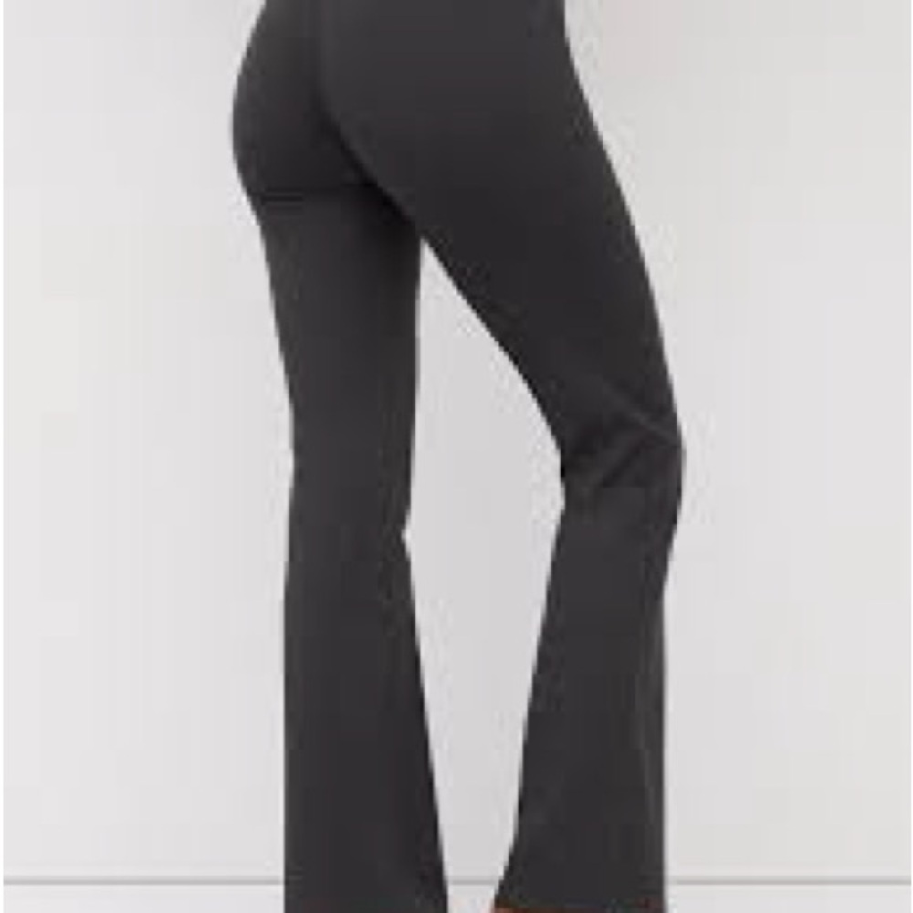 NY&Co Pull-on Ponte Bootcut Pants - Picture 3 of 4